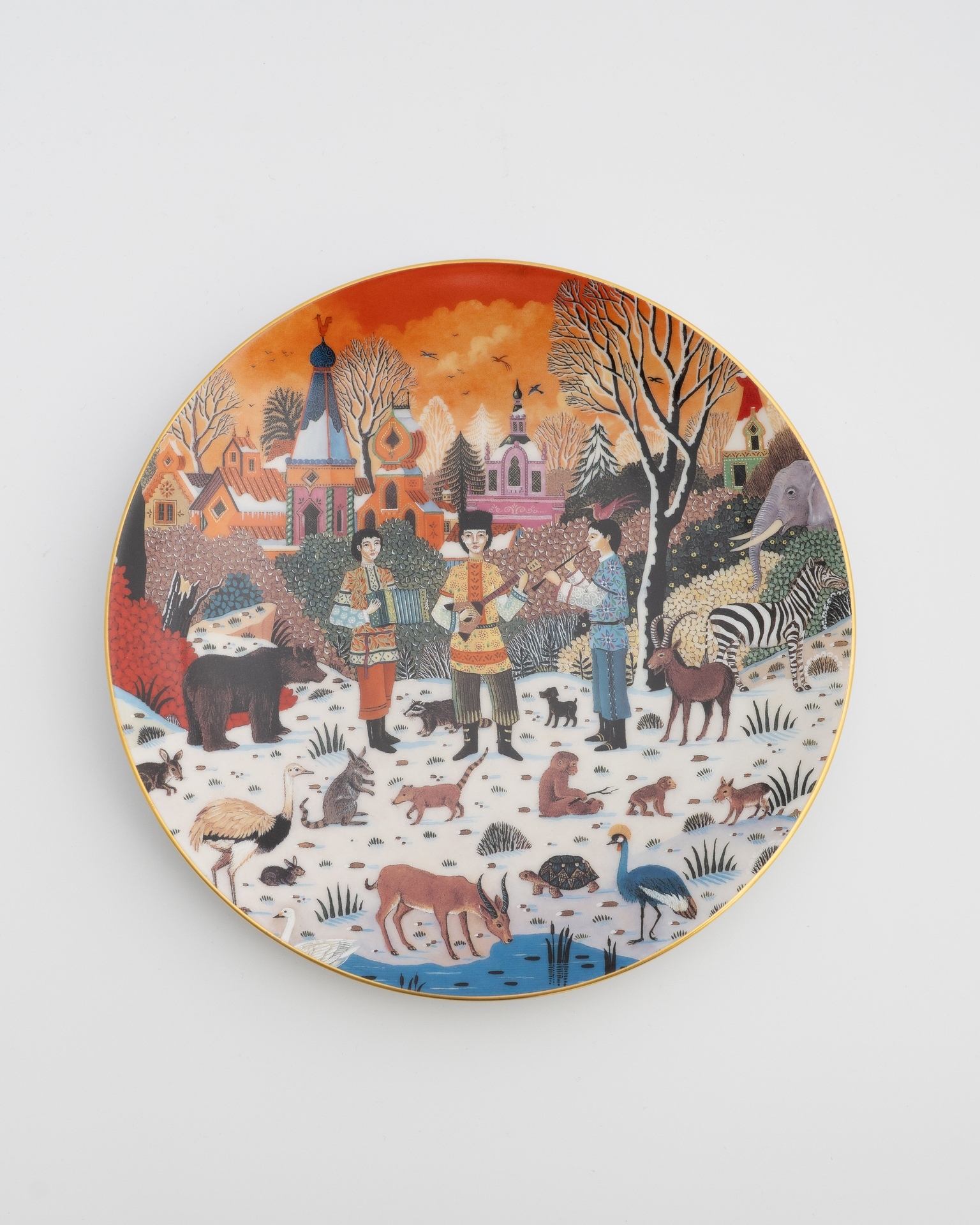 Декоративная тарелка в русском стиле,